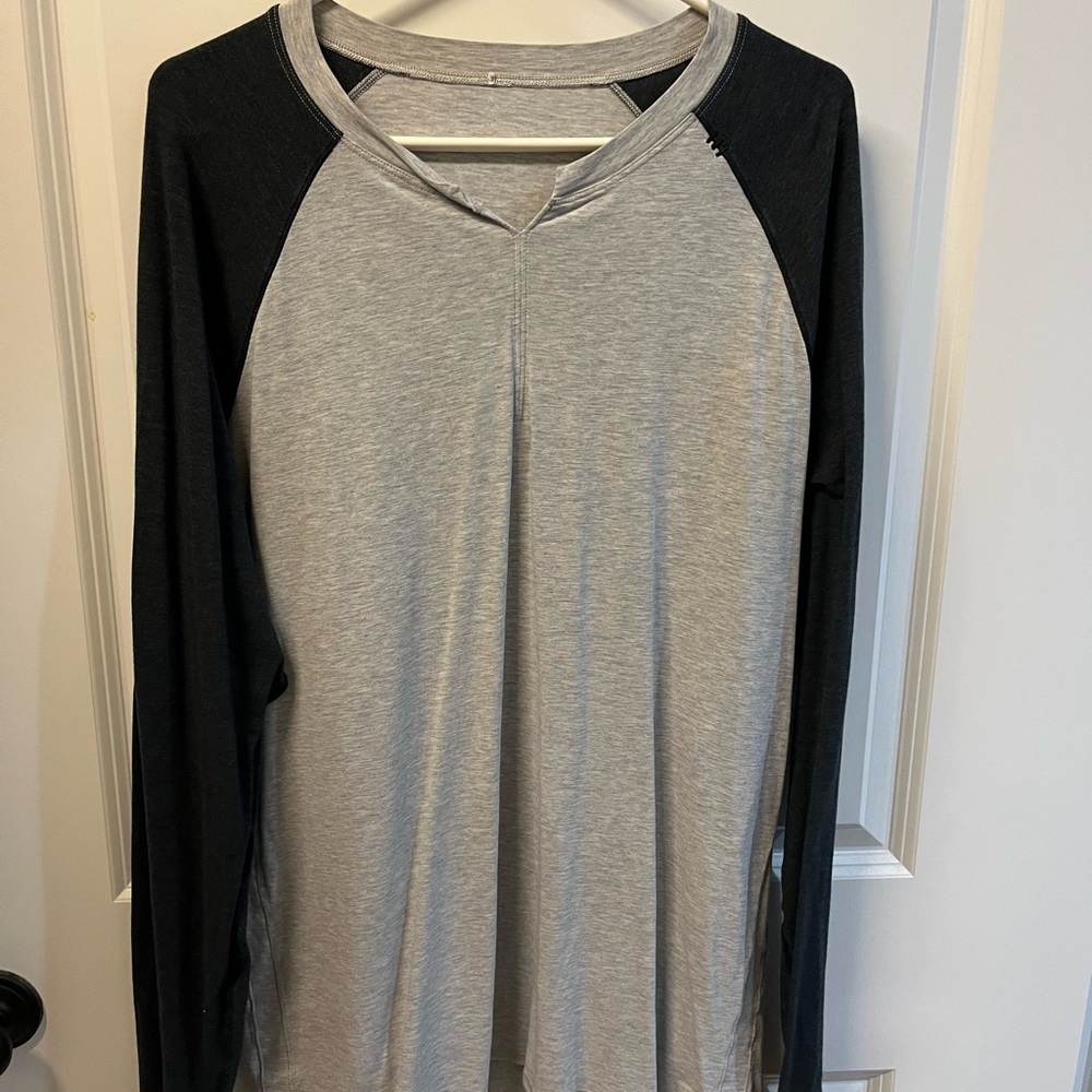 Mens Lululemon long sleeve